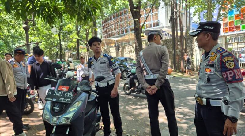 Tertibkan Parkir Liar, Puluhan Kendaraan Ditindak di Kota Bandung