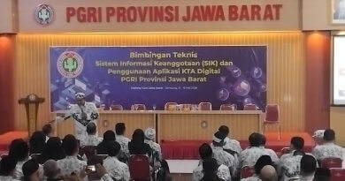 PGRI Jawa Barat menggelar kegiatan Sistem Informasi Keanggotaan dan KTA Digital .