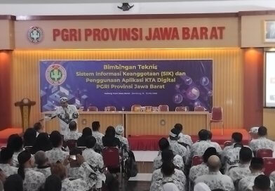 PGRI Jawa Barat menggelar kegiatan Sistem Informasi Keanggotaan dan KTA Digital .