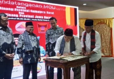 Dihadiri Rocky Gerung, OSO Kukuhkan Ir.Mulya Dt.Rajo Intan Ketua DPD GEBU MINANG JABAR Periode 2026-2031