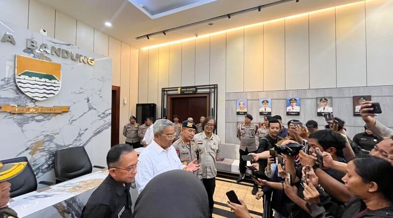 Cegah Sejak Dini, Pemkot Bandung dan Brimob Polda Jabar Perkuat Tim Anti Begal dan Patroli Gabungan