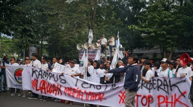 Rupiah Melemah, Kepercayaan Publik Mulai Tertekan: Indonesia Sedang Menghadapi Risiko Ekonomi yang Lebih Besar dari Sekadar Nilai Tukar