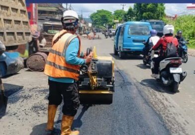 ppk 2.1 jawa barat bergerak cepat melaksanakan pekerjan rutin ruas jalan Bts Bibadak – Bts kota Sukabumi