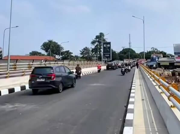 Peroyek jembatan Kemang peratama awal juli sudah dapat dilalui setela dilakukan uji pembebanan per 30 juni 2026