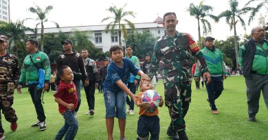Festival Rakyat Nusantara 2026 dan Bola Gembira Meriahkan Makodam III/Siliwangi