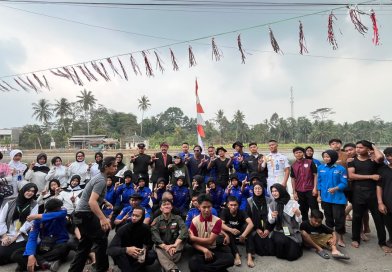 PETA Subang Peringati HUT. RI Ke 81 Bentangkan Bendera Merah Putih Raksasa di Situ Cigayonggong