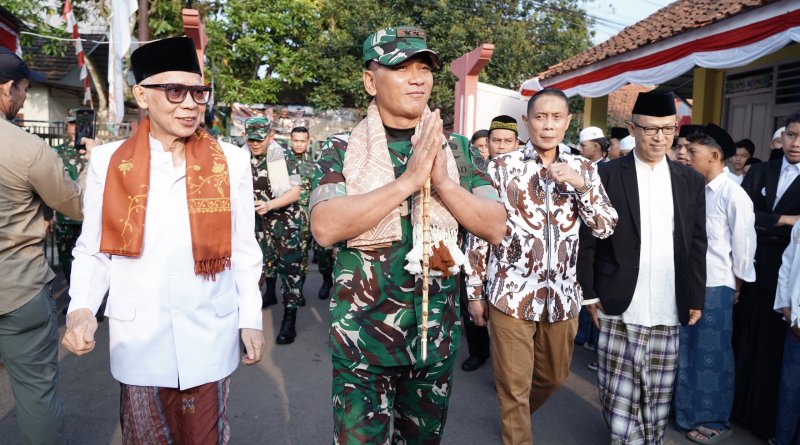 Pangdam III/Siliwangi Kunjungi Tanwiriyyah Cianjur, Tekankan Peran Santri dalam Menjaga Persatuan dan Kemajuan Bangsa