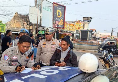 Knalpot Brong Jadi Sasaran, Polisi Tertibkan Puluhan Motor di Dua Lokasi
