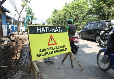Pemkot Bandung Percepat Pengerjaan Drainase dan Trotoar Jelang Musim Hujan