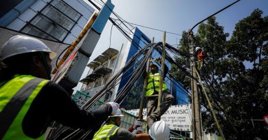 Pemkot Bandung Beri Waktu 14 Hari untuk Pemulihan Internet, Penataan Kabel Dilanjutkan 27 Oktober