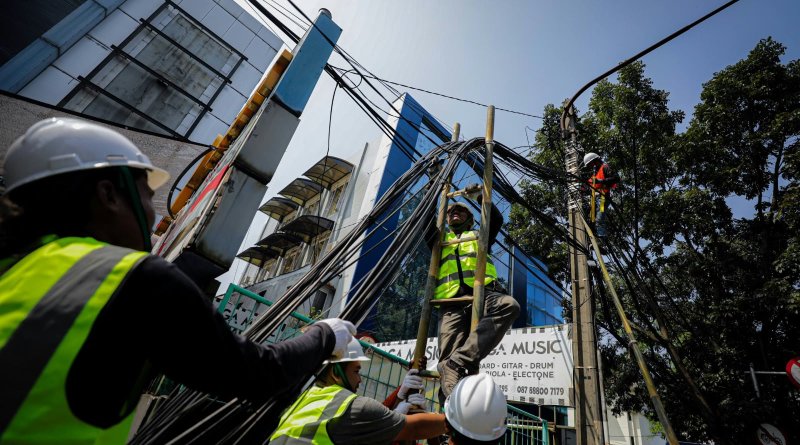 Pemkot Bandung Beri Waktu 14 Hari untuk Pemulihan Internet, Penataan Kabel Dilanjutkan 27 Oktober