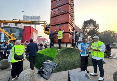 Pascademo, Pemkot Bandung Bersihkan Vandalisme di Sejumlah Ruas Kota